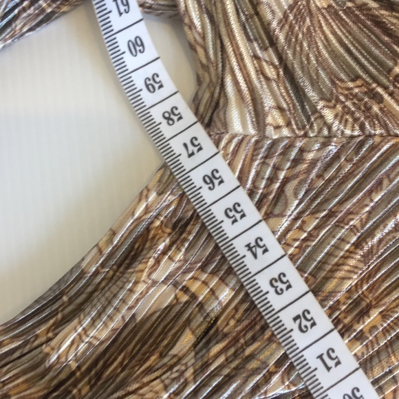 H&M L womens sunray pleated floral beige pale olive dress raw hems relaxed fit - Picture 15 of 17